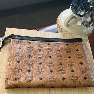 AUTHENTIC MCM CLUTCH